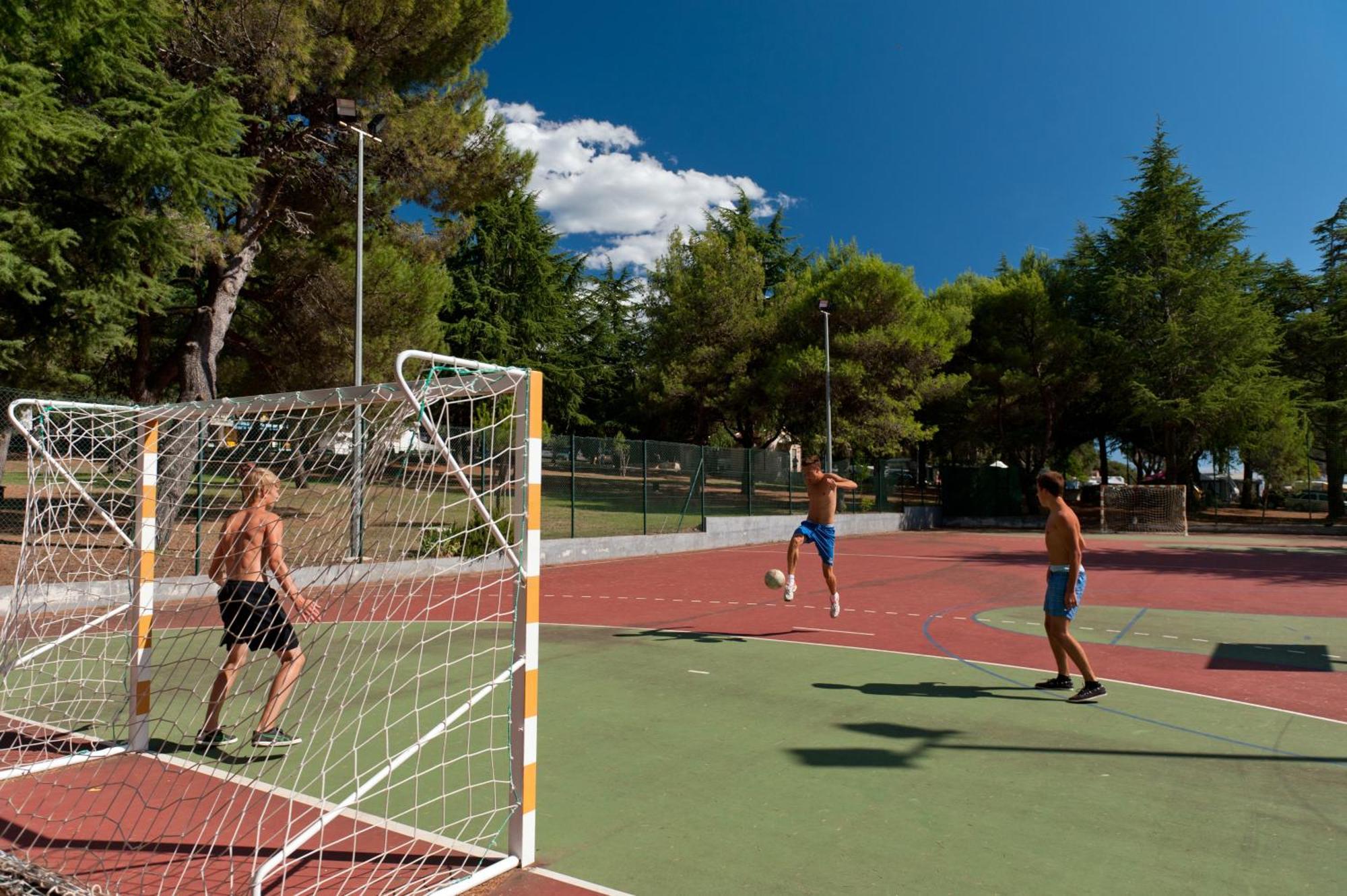 Maistra Camping Koversada Uncovered Naturist Pitches Vrsar Zewnętrze zdjęcie